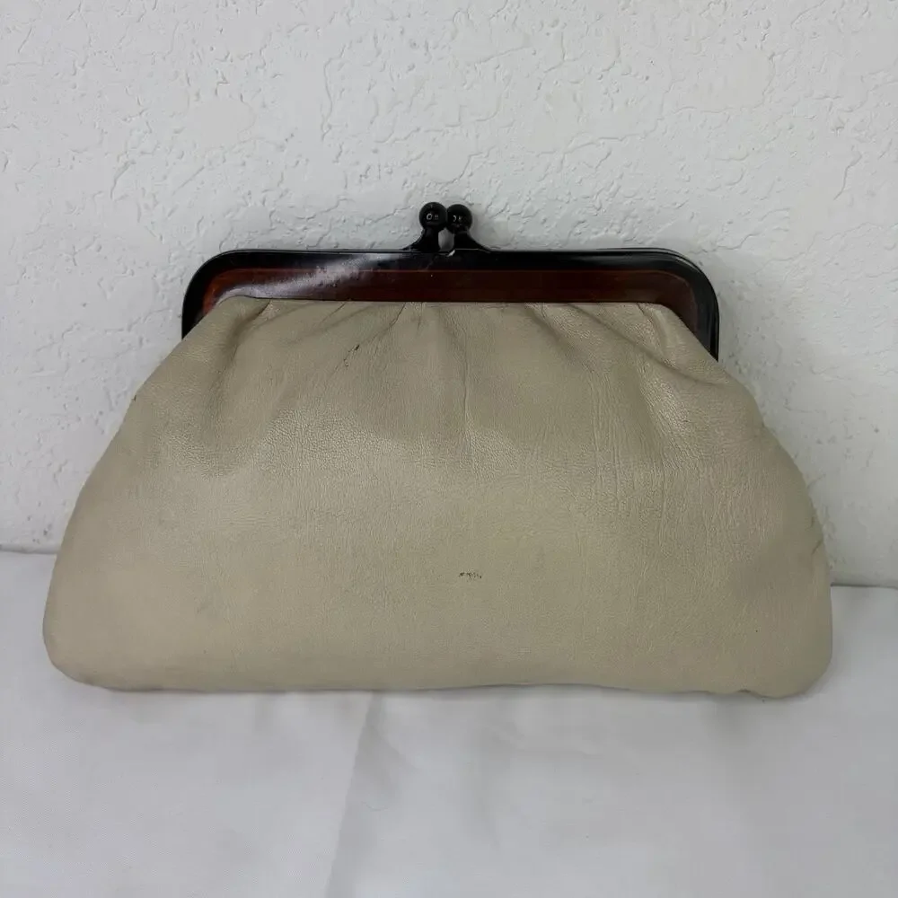 Vintage Saks Fifth Avenue Champagne Leather Clutch Made In Italy, lucite handle
